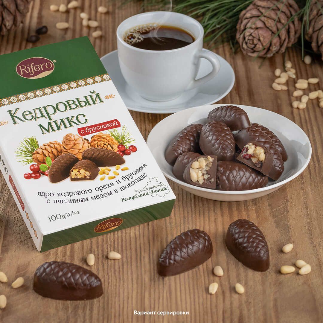 Конфеты шоколадные Кедровый микс с брусникой 100г.